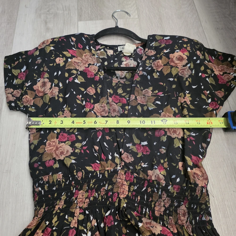 Vintage 80's Chic Floral Midi Dress in Black - Picture 8 of 9